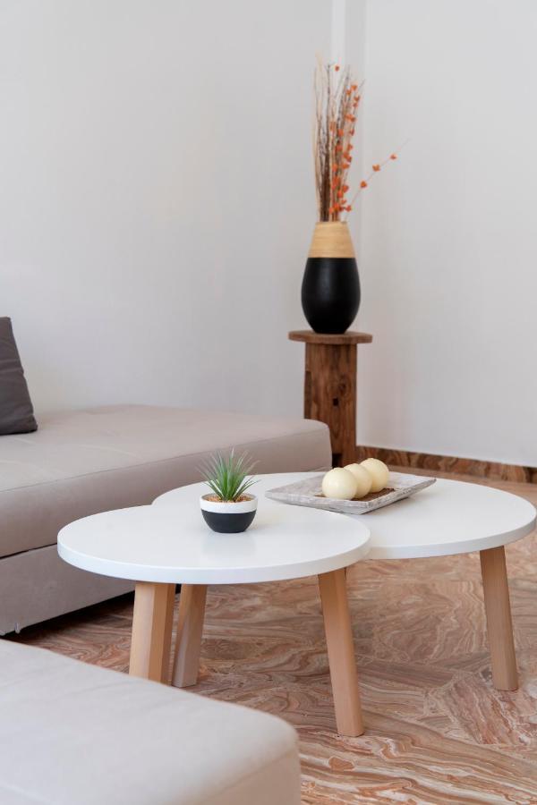 Downtown Apartment Párosz Kültér fotó